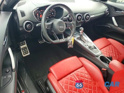 Zdjęcie 8 z 13 samochodu: 2021 AUDI TTS VIN:TRUA1AFV2M1003840 - miniatura
