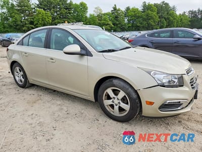 Czwarte zdjęcie samochodu z boku: 2015 CHEVROLET CRUZE LT VIN:1G1PC5SB9F7239461 - miniatura