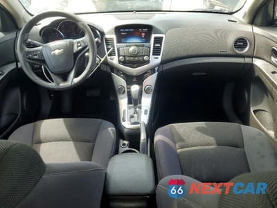 Zdjęcie 8 z 12 samochodu: 2015 CHEVROLET CRUZE LT VIN:1G1PC5SB7F7257327 - miniatura