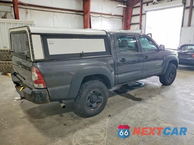 Trzecie zdjęcie samochodu z tyłu: 2009 TOYOTA TACOMA DOUBLE CAB VIN:3TMLU42N29M033481 - miniatura
