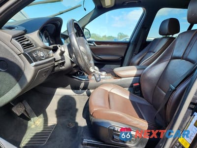 Zdjęcie 7 z 13 samochodu: 2016 BMW X3 XDRIVE28I VIN:5UXWX9C52G0D75384 - miniatura