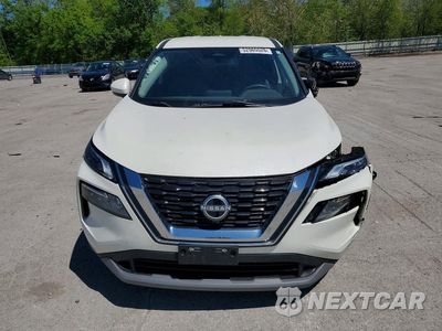 Piąte zdjęcie samochodu w środku: 2023 NISSAN ROGUE SV VIN:JN8BT3BB0PW195724 - miniatura