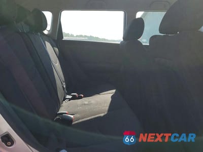 Zdjęcie 10 z 12 samochodu: 2011 KIA SOUL BASE VIN:KNDJT2A15B7332492 - miniatura
