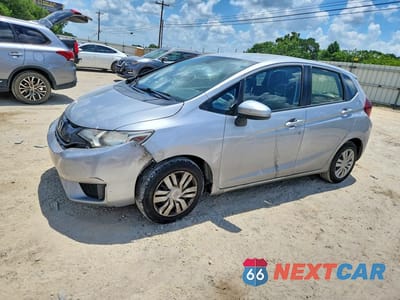 2017 HONDA FIT LX JHMGK5H52HS000490 - główne zdjęcie licytacji z USA - miniatura
