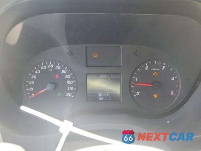 Zdjęcie 9 z 13 samochodu: 2019 MERCEDES BENZ SPRINTER 2500 REFRIGERATED DELIVERY VAN VIN:WD4PF1CD1KP070284 - miniatura