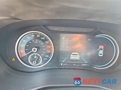 Zdjęcie 9 z 12 samochodu: 2022 GENESIS G70 3.3T STANDARD VIN:KMTG54TE9NU100940 - miniatura