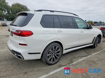Trzecie zdjęcie samochodu z tyłu: 2022 BMW X7 XDRIVE40I VIN:5UXCW2C02N9L47849 - miniatura