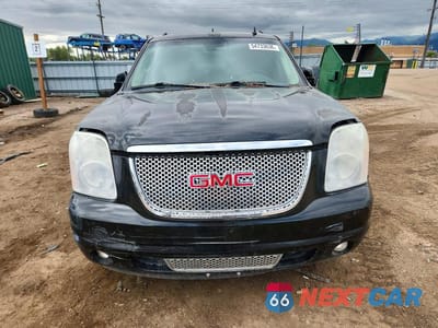 Piąte zdjęcie samochodu w środku: 2008 GMC YUKON XL DENALI VIN:1GKFK66828J239323 - miniatura