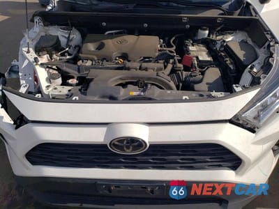 Zdjęcie 11 z 13 samochodu: 2020 TOYOTA RAV4 XLE VIN:2T3P1RFV2LC118555 - miniatura