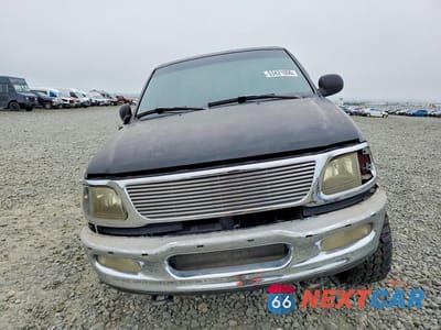 Piąte zdjęcie samochodu w środku: 1997 FORD F150 VIN:1FTDX186XVKA21218 - miniatura