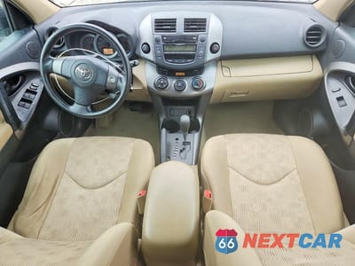 Zdjęcie 8 z 13 samochodu: 2011 TOYOTA RAV4 BASE VIN:2T3BF4DV2BW165082 - miniatura