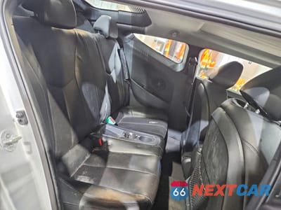 Zdjęcie 10 z 13 samochodu: 2013 HYUNDAI VELOSTER TURBO VIN:KMHTC6AE2DU180576 - miniatura
