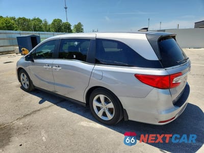 Drugie zdjęcie samochodu z przodu: 2018 HONDA ODYSSEY EXL VIN:5FNRL6H79JB020141 - miniatura