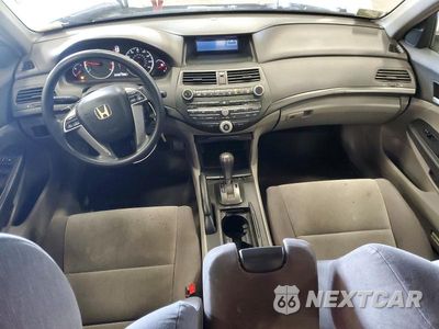 Zdjęcie 8 z 12 samochodu: 2007 HOND ACCORD VIN:JHMCP26378C057729 - miniatura