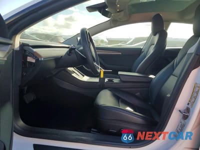 Zdjęcie 7 z 12 samochodu: 2022 TESLA MODEL 3 VIN:5YJ3E1EB8NF137548 - miniatura