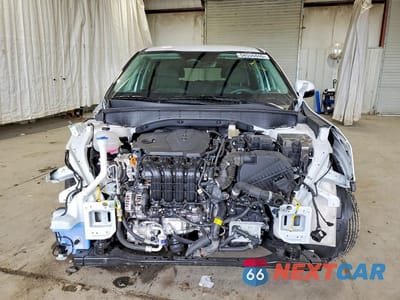 Piąte zdjęcie samochodu w środku: 2025 KIA SORENTO LX VIN:5XYRG4JC6SG333948 - miniatura