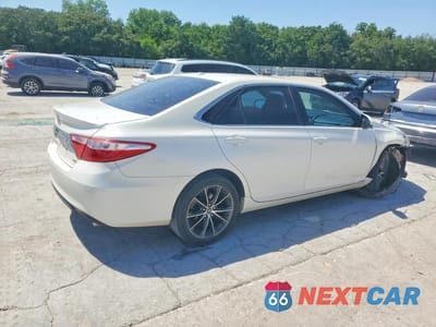 Trzecie zdjęcie samochodu z tyłu: 2015 TOYOTA CAMRY XSE VIN:4T1BF1FK6FU073070 - miniatura