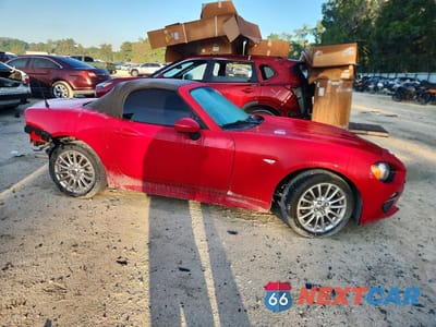 Czwarte zdjęcie samochodu z boku: 2018 FIAT 124 SPIDER CLASSICA VIN:JC1NFAEK2J0136231 - miniatura