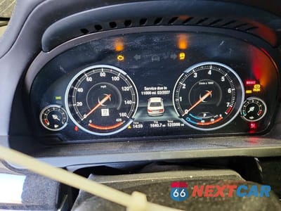 Zdjęcie 9 z 12 samochodu: 2015 BMW 750 LXI VIN:WBAYF8C53FD655193 - miniatura