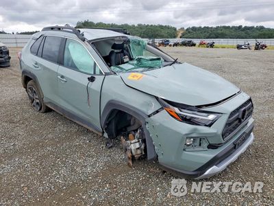 Czwarte zdjęcie samochodu z boku: 2023 TOYOTA RAV4 ADVENTURE VIN:2T3J1RFV2PW333377 - miniatura