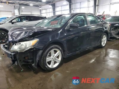 2013 TOYOTA CAMRY SE 4T1BF1FKXDU289601 - główne zdjęcie licytacji z USA - miniatura