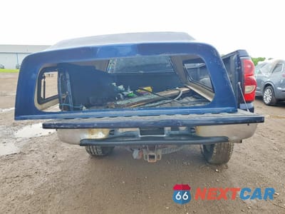 Zdjęcie 6 z 12 samochodu: 2005 CHEVROLET SILVERADO VIN:1GCEK14T35E183687 - miniatura