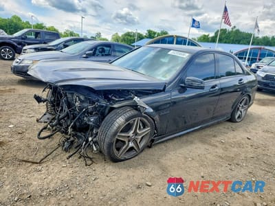 2010 MERCEDES-BENZ C 63 AMG WDDGF7HB6AF429434 - główne zdjęcie licytacji z USA - miniatura