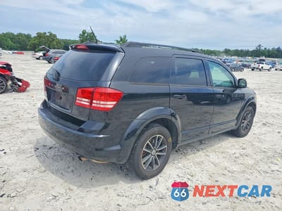 Trzecie zdjęcie samochodu z tyłu: 2018 DODGE JOURNEY SE VIN:3C4PDCAB7JT241482 - miniatura