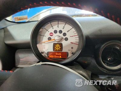 Zdjęcie 9 z 13 samochodu: 2012 MINI COOPER S VIN:WMWSV3C59CTY28227 - miniatura