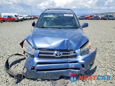Piąte zdjęcie samochodu w środku: 2007 TOYOTA RAV4 LIMITED VIN:JTMBK31V075027369 - miniatura