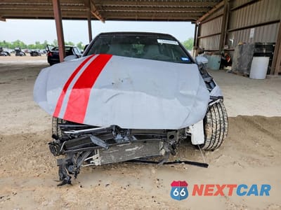 Piąte zdjęcie samochodu w środku: 2023 VOLKSWAGEN GTI AUTOBAHN VIN:WVWWA7CD4PW212020 - miniatura