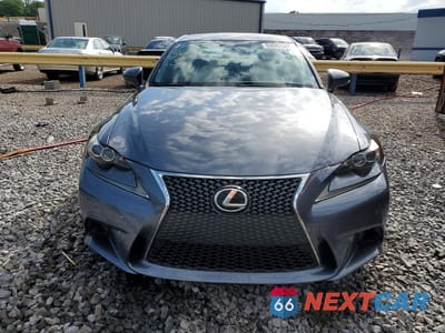 Piąte zdjęcie samochodu w środku: 2014 LEXUS IS 350 VIN:JTHBE1D29E5011132 - miniatura