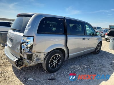 Trzecie zdjęcie samochodu z tyłu: 2019 DODGE GRAND CARAVAN GT VIN:2C4RDGEGXKR645970 - miniatura