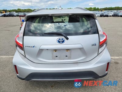 Zdjęcie 6 z 12 samochodu: 2018 TOYOTA PRIUS C ONE VIN:JTDKDTB35J1610431 - miniatura