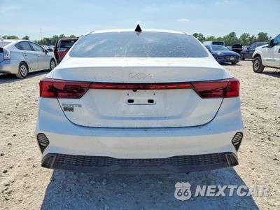 Zdjęcie 6 z 12 samochodu: 2024 KIA FORTE LX, LXS VIN:3KPF24AD3RE794168 - miniatura