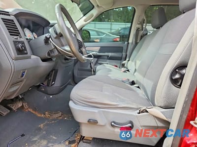 Zdjęcie 7 z 12 samochodu: 2007 DODGE RAM 1500 ST VIN:1D7HA18247J566040 - miniatura
