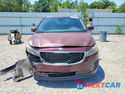 Piąte zdjęcie samochodu w środku: 2017 KIA SEDONA LX VIN:KNDMB5C17H6324214 - miniatura