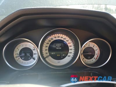 Zdjęcie 9 z 13 samochodu: 2014 MERCEDES-BENZ E 350 4MATIC VIN:WDDHF8JB2EA835962 - miniatura