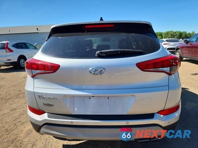 Zdjęcie 6 z 12 samochodu: 2018 HYUNDAI TUCSON VALUE VIN:KM8J33A23JU699644 - miniatura
