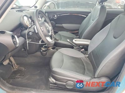 Zdjęcie 7 z 12 samochodu: 2008 MINI COOPER VIN:WMWMF335X8TT67133 - miniatura