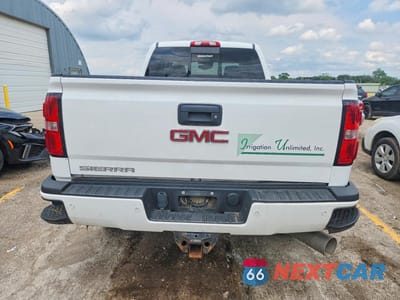 Zdjęcie 6 z 12 samochodu: 2016 GMC SIERRA K2500 DENALI VIN:1GT12UE89GF223469 - miniatura