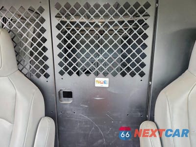 Zdjęcie 10 z 13 samochodu: 2013 FORD ECONOLINE E250 VAN VIN:1FTNE2EW2DDB08036 - miniatura