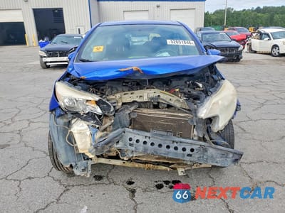 Piąte zdjęcie samochodu w środku: 2015 NISSAN VERSA NOTE SV VIN:3N1CE2CP0FL402537 - miniatura