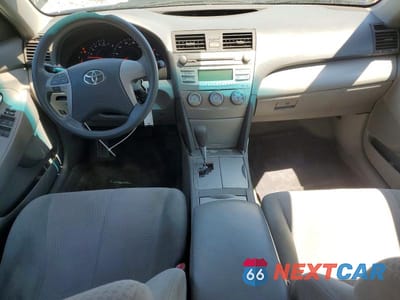 Zdjęcie 8 z 13 samochodu: 2011 TOYOTA CAMRY LE VIN:4T4BF3EK8BR142077 - miniatura