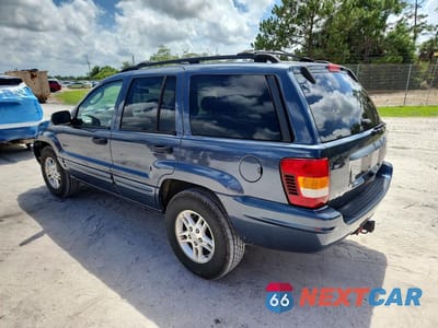 Drugie zdjęcie samochodu z przodu: 2004 JEEP GRAND CHEROKEE LAREDO VIN:1J8GX48SX4C295659 - miniatura