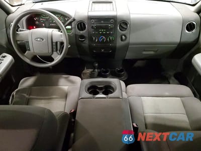 Zdjęcie 8 z 12 samochodu: 2006 FORD F150 VIN:1FTPX14V06FB81399 - miniatura
