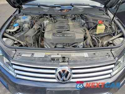 Zdjęcie 11 z 12 samochodu: 2016 VOLKSWAGEN TOUAREG SPORT VIN:WVGEF9BP2GD002219 - miniatura