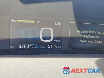 Zdjęcie 9 z 13 samochodu: 2018 TOYOTA PRIUS TWO VIN:JTDKBRFU7J3060925 - miniatura