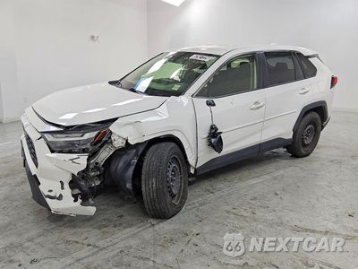 2023 TOYOTA RAV4 LE JTMG1RFVXPD093177 - główne zdjęcie licytacji z USA - miniatura