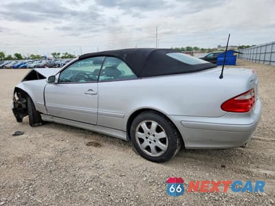 Drugie zdjęcie samochodu z przodu: 2001 MERCEDES-BENZ CLK 320 VIN:WDBLK65G31T091764 - miniatura